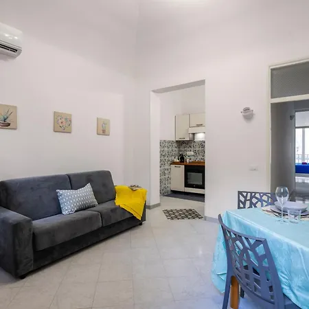 La Castellana Apartments, Vista Panoramica Sul Mare, Nel Cuore Storico Di Carini, A Due Passi Dal Duomo E Dal Castello