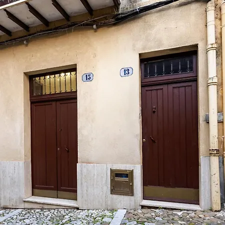 La Castellana Apartments, Vista Panoramica Sul Mare, Nel Cuore Storico Di Carini, A Due Passi Dal Duomo E Dal Castello *